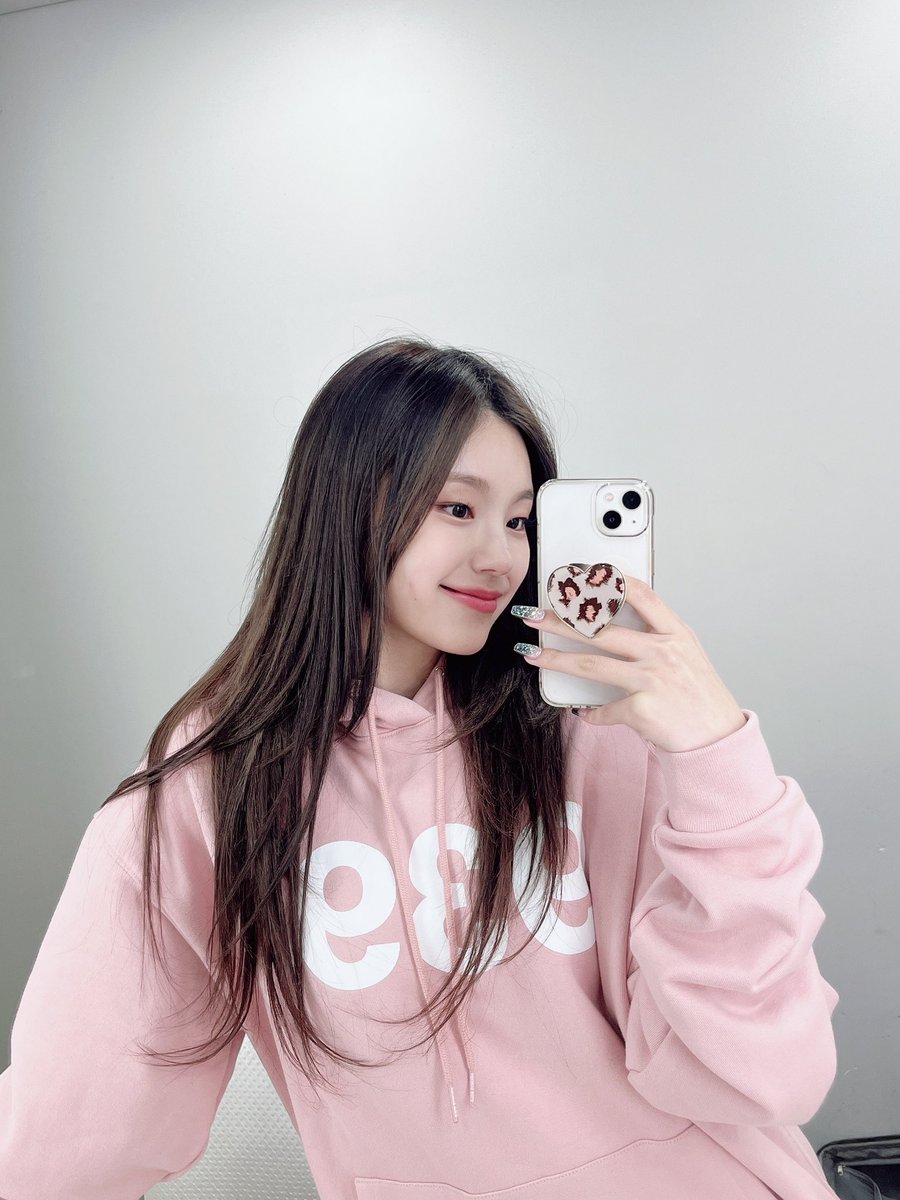 yeji pics tweet media