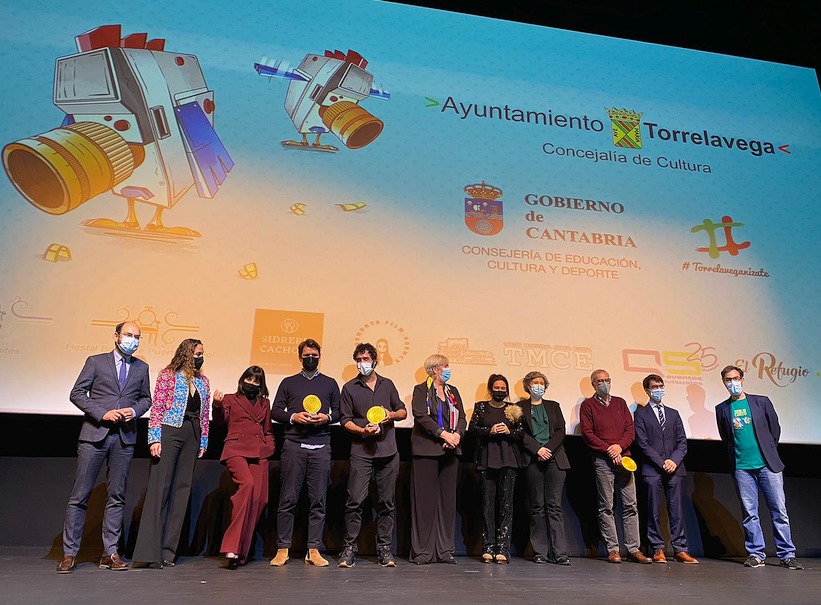 cantabriadiario's tweet photo. Votamos y Lo efímero, ganadores ex aequo de Torre en Corto, XXII Festival de Torrelavega

https://t.co/m93yZprOTj https://t.co/LotCgyIuFG
