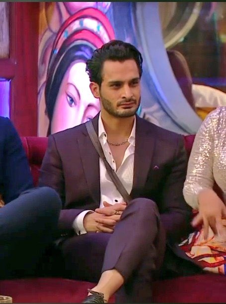 _biggbossfc's tweet photo. Your Favourite ?

RETWEET🔄 #UmarRiaz
Like❤️ #PratikSehajpal

#BiggBoss15 #BB15 https://t.co/KDoda8kDCd
