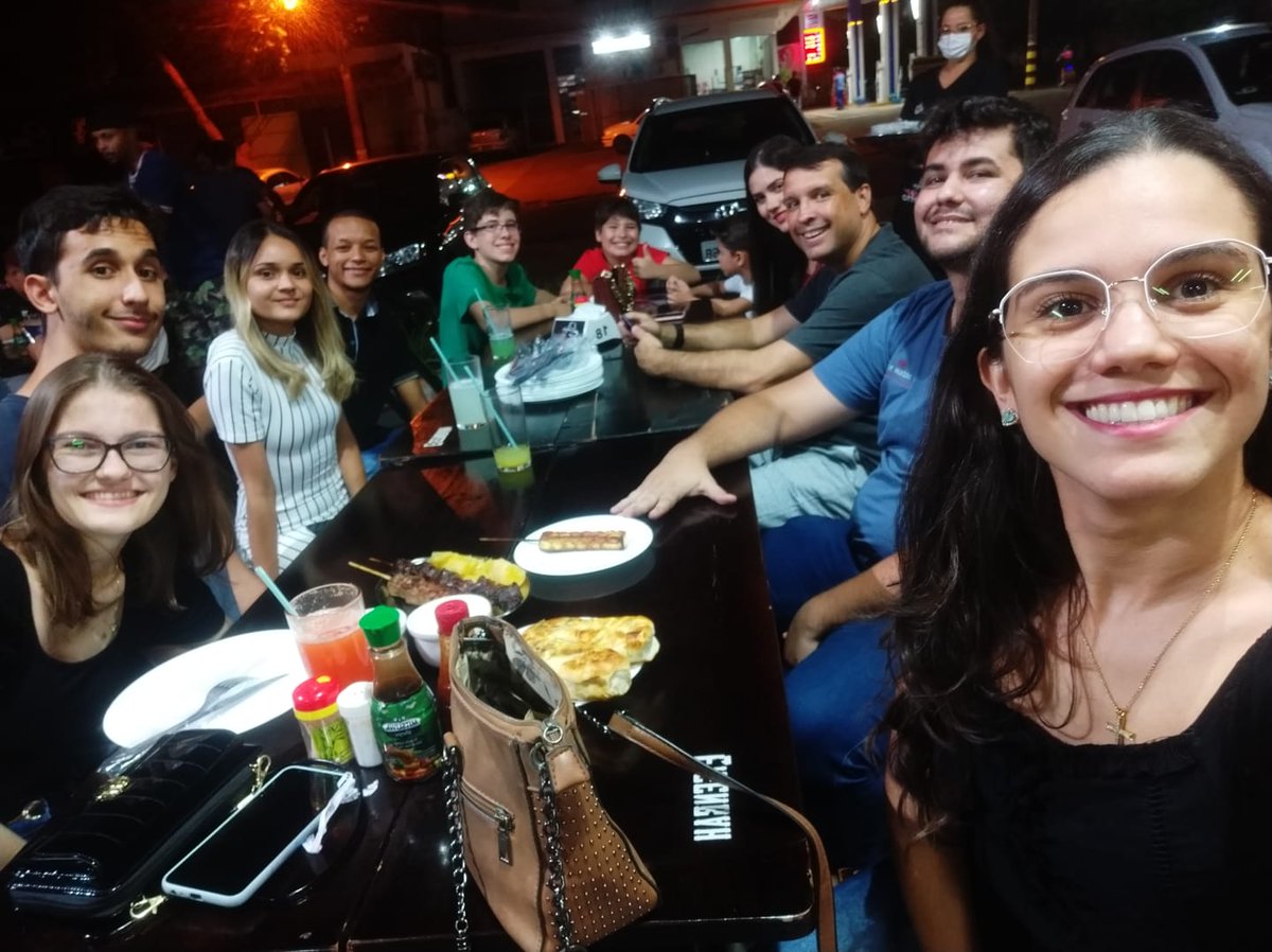 NelsonLuis_2503's tweet image. Lacob group happy hour...
This year was tough..but we won 🏆...great job students. #LacobUfgd #cnpq #fundect
