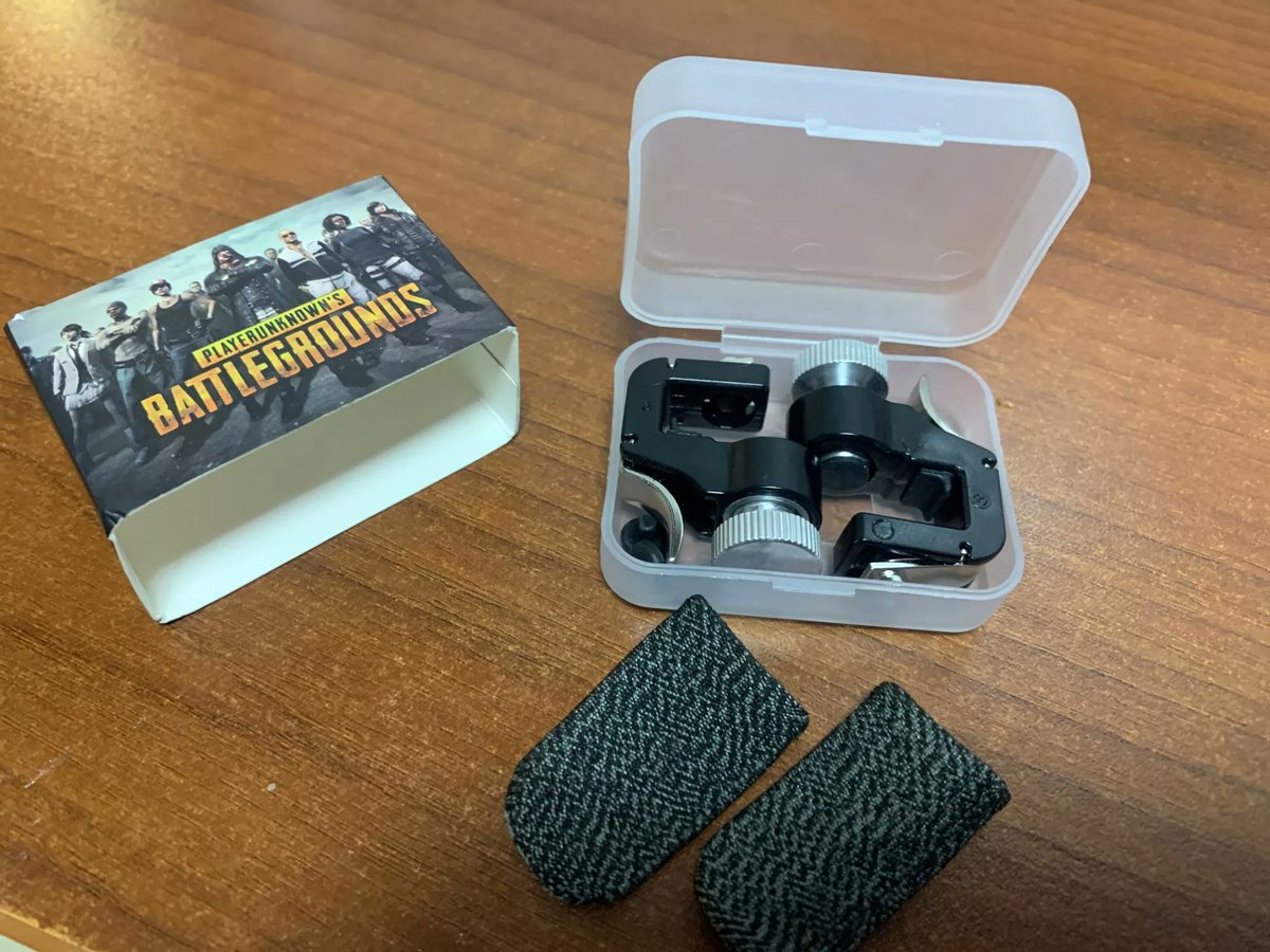 GamingCentralCC's tweet photo. Finger Sleeves still on sale on https://t.co/2mzyvL0bkP. 

Get a pair now for only ghc15! https://t.co/lGeikygigY