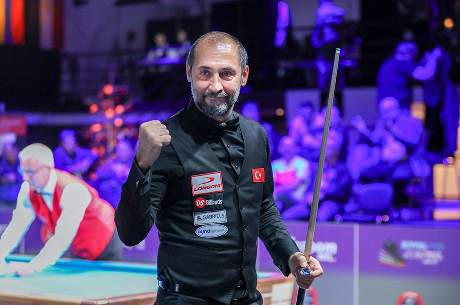 cevreormanvan's tweet photo. Mısır'da düzenlenen 3 Bant Bilardo Dünya Kupası'nda tekrar şampiyon olan millî sporcumuz #SemihSaygıner'i yürekten tebrik ediyorum.
Dünya çapında kabul görmüş otoritesiyle gururumuz ve gençliğimize de güzide bir örnek olan millî sporcumuza hayatında başarılar diliyorum. 🇹🇷👏 https://t.co/npBBLin94J