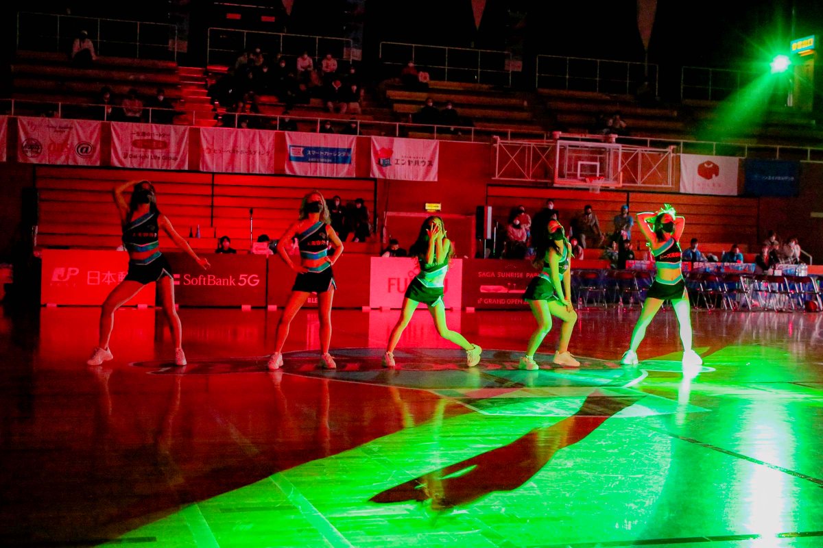 EOS5Dfreelife's tweet photo. #バルヴィーナス
#VALVENUS
#Bチア
第10節二日目、バルーナーズ勝利🎉
2021/12/4 オープニングパフォーマンス、ハーフタイムから3枚😆 https://t.co/tz17lJHXkb