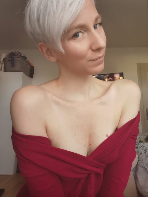 avec un peu de retard, 4/24 #AdventCalendar #AdventCalendar2021 #chaturbate #Linktree https://t.co/0<a href="/tag/adventcalendar"class="tags">#AdventCalendar</a><a href="/tag/adventcalendar2021"class="tags">#AdventCalendar2021</a><a href="/tag/chaturbate"class="tags"><span>#chaturbate</span></a><a href="/tag/linktree"class="tags"><span>#linktree</span></a>