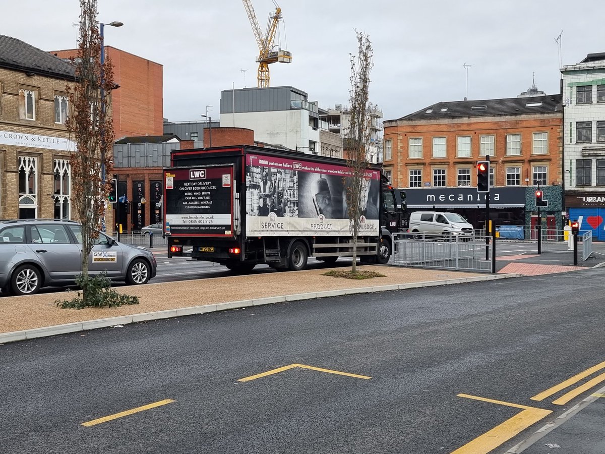 LWC Drinks tweet media