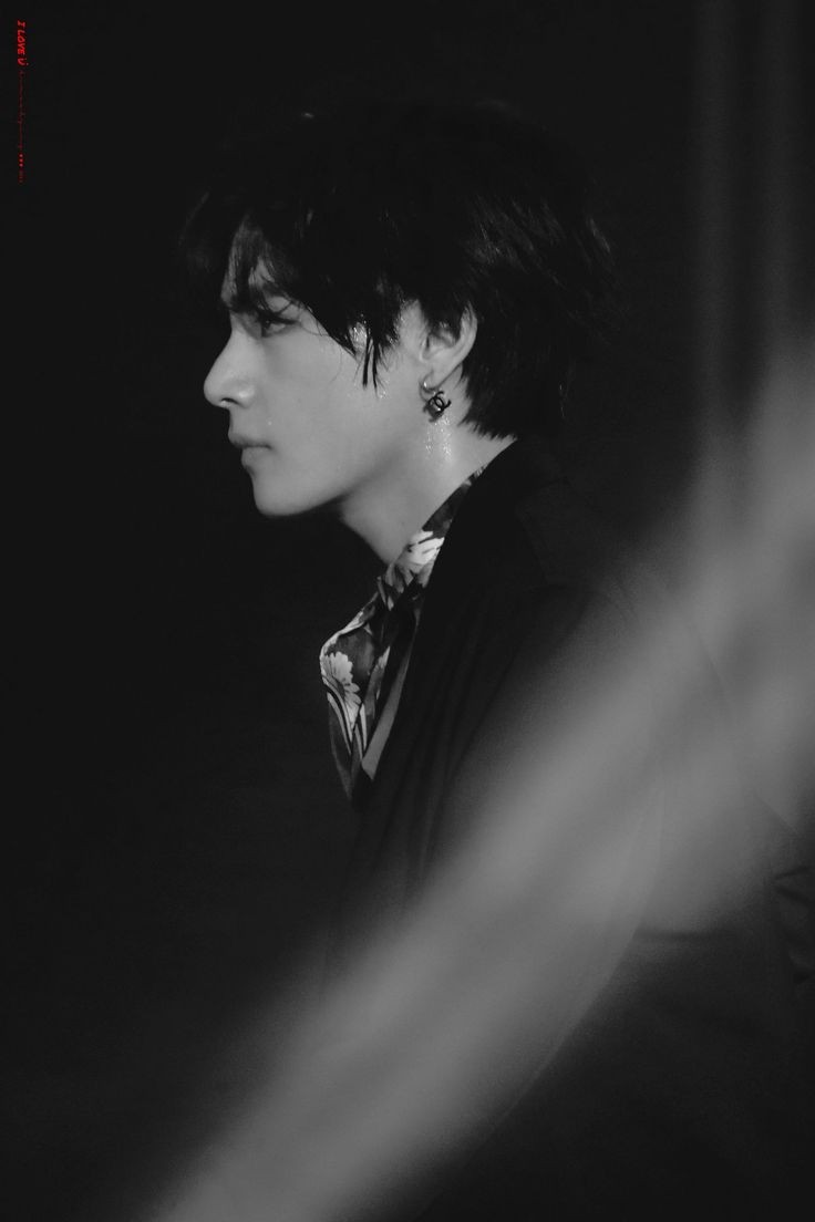 Writer10091's tweet photo. #taekookau 🔞🔞

'If this is the last time I get to hold you like this, then let me go rough. Let me go wild and fuck you till you forget your name.' Tae murmurs in Jungkook's ears, his breath touching Jungkook's bare neck. 

'Go wild, do what you want. Take me as you want.' https://t.co/NXYjDtgdQo