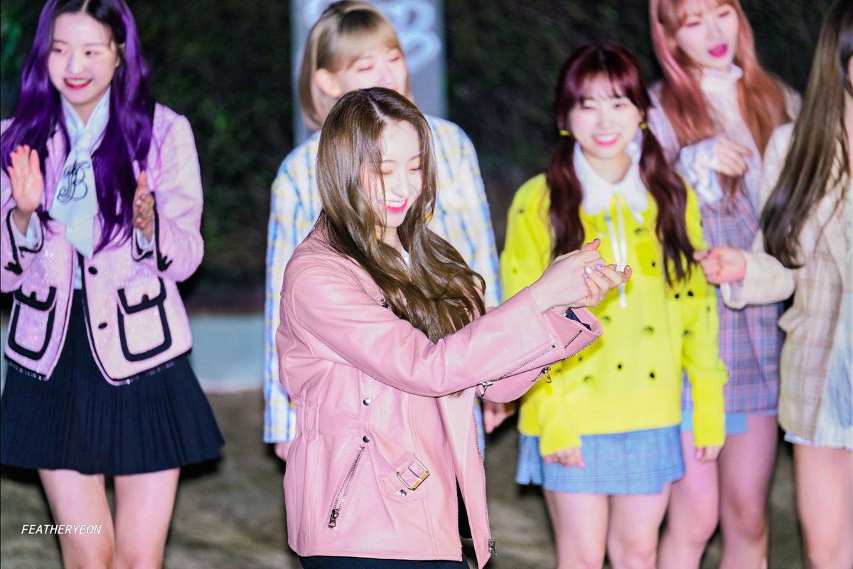 190330

#이채연 #아이즈원 #LEECHAEYEON #IZONE #イ・チェヨン #アイズワン #李彩演 #Dear_이채연 <a href="/official_LCY/">이채연(LEE CHAE YEON) Official</a>