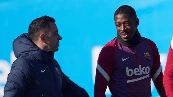 BarcaTimes's tweet photo. 🚨🚨[Lluís Miguelsanz - SPORT] | FC Barcelona is clear that a player of Dembele's level cannot be left on the bench. Barça will make a last proposal and will ask for an answer before December 31. If silence continues, the club will assume that he is leaving. #FCBlive https://t.co/VKWvwRgU0l