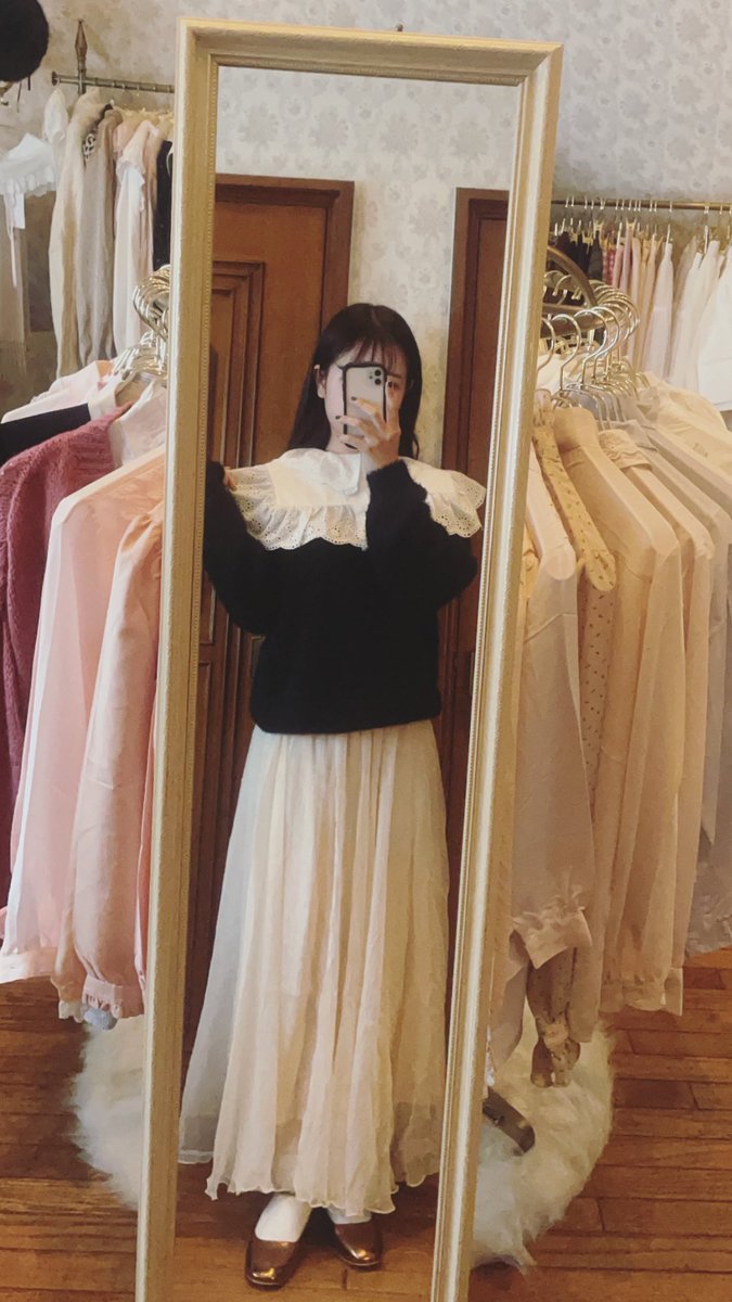 _rionnn__'s tweet photo. 本日もご来店ありがとうございました💌
スタッフおすすめアイテムのご紹介です💘💘
是非店頭まで見にいらしてください❤︎ https://t.co/g8Jv63sqBW