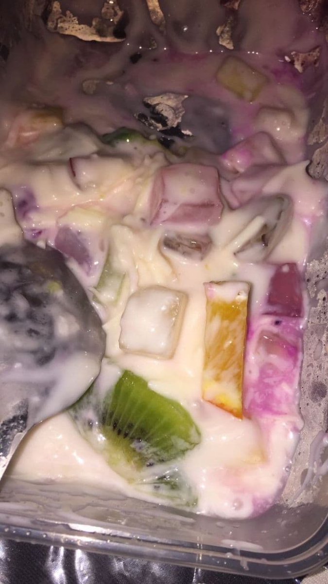 Bokeptv77's tweet photo. panas" enaknya makan yang seger" ya https://t.co/XNebMIPHA7