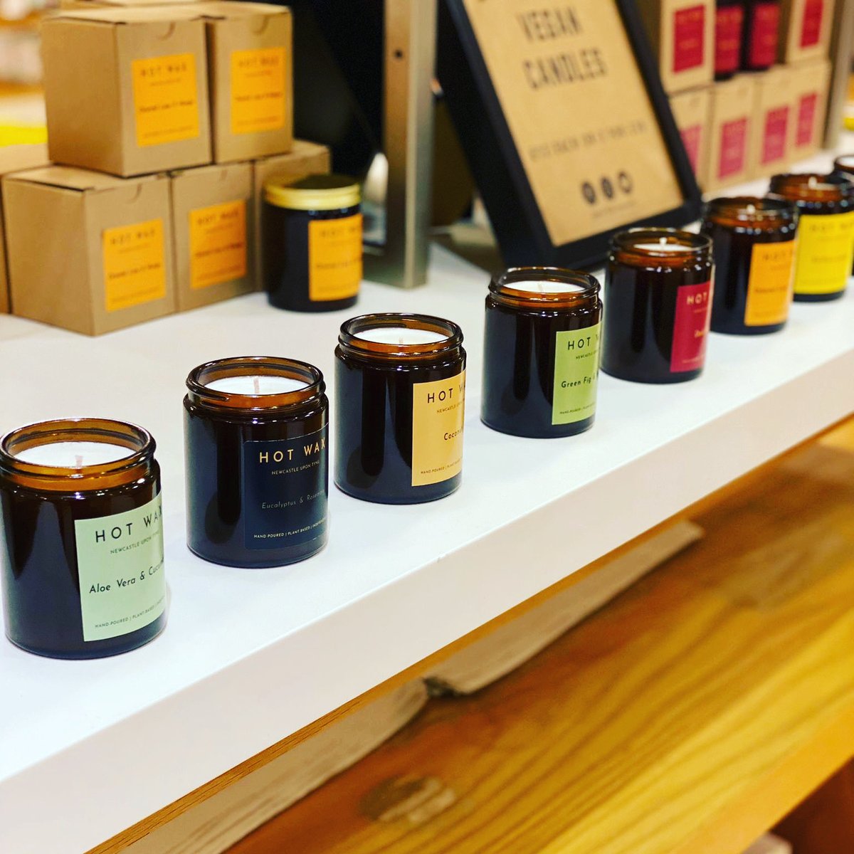 Today were trading at #Leedswintermarket and we’ve brought all our #Christmas scents along. 
⁦<a href="/JudyVintageFair/">Judy's Vintage</a>⁩ #Leeds #shoplocal #soywaxcandles