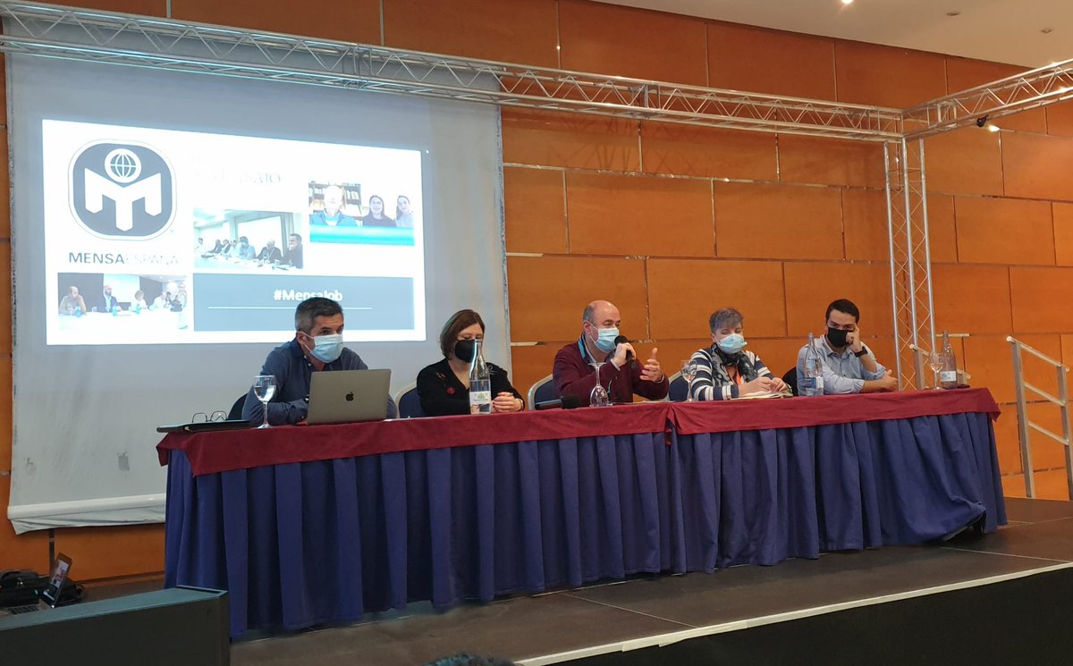 MensaEspana's tweet photo. Aranca #MensaJob con la presentación de @vfeltrer.
No podría estar mejor acompañado que con los ponentes, @ddamasd, @isa_iglesias_al, @pablocaballerou y Pablo Sánchez.
El tema principal, la relación entre las 'soft skills' y la empleabilidad.
#RAM2021 #mensasociety https://t.co/wYCA1uNiqN