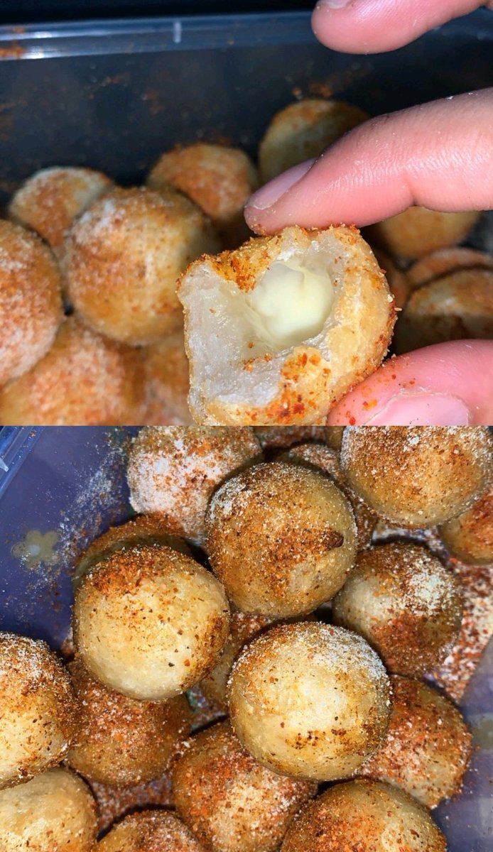 dheeee21_'s tweet photo. Guys aku jual cimol isi keju nih, 13k aja isi 20pcs. pengiriman dari bandung dan bisa kirim luar kota
1pack ini udah free 3 bumbu tabur loh (asin, pedas dan balado)
shopee: https://t.co/l0KUt4njNj
tokped: https://t.co/myYXp7JvKt

JAJAN YUK! 💕 https://t.co/EY9FVzmJJy