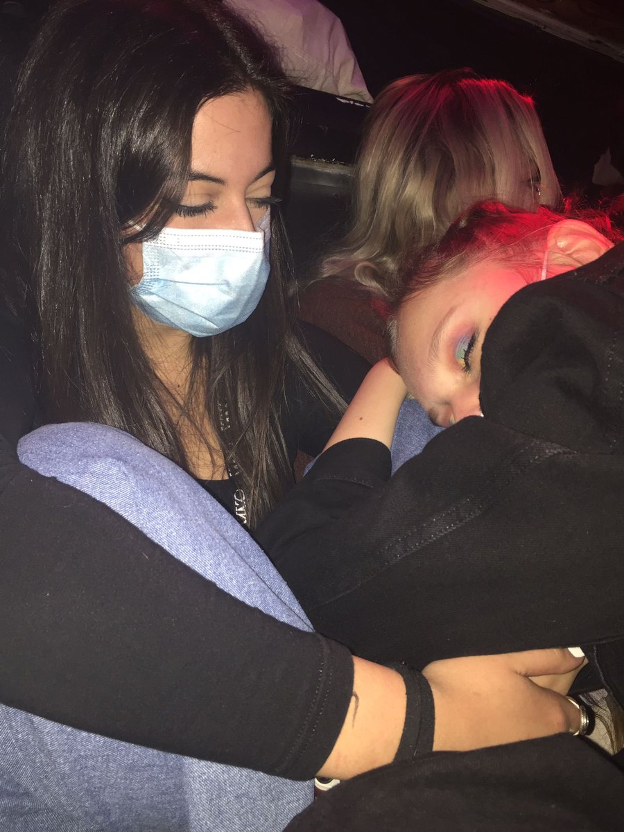 oh_trxye's tweet image. il tempo passa, ma io continuo a dormire 
2016/2021