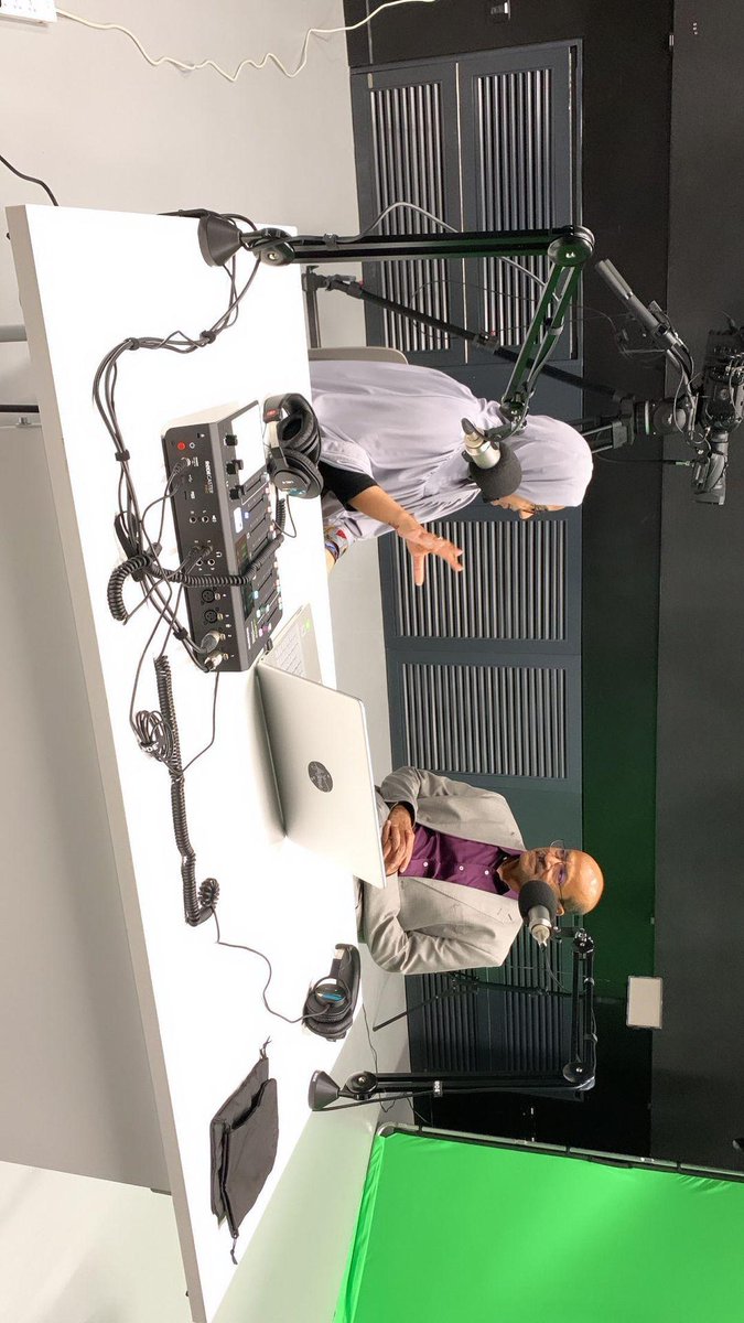 fatemspeare's tweet photo. In conversation with Dr. Prakash Vel! New episode coming soon🥳 

#BCM114 #podcast #interviews #marketing https://t.co/gUuh1nHysM
