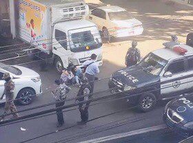 Latest update of #KyiMyinDine Protest:
Protesters were brutally killed as seen &amp; reportedly 5 have killed and 7 were abducted by #MilitaryTerrorists.
#RejectMurderousJunta 
#WhatsHappeningInMyanmar
#Dec5Coup