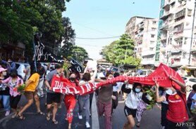 JuntaTerrorists brutally cracked down the protest in #Yangon #KyiMyinDine town this morning. They opened gunfire and rammed vehicles into the crowd,KILLING at least 4protesters and severely injuring many others.2women&amp;5men were ABDUCTED so far. 
#WhatsHappeningInMyanmar
#Dec5Coup