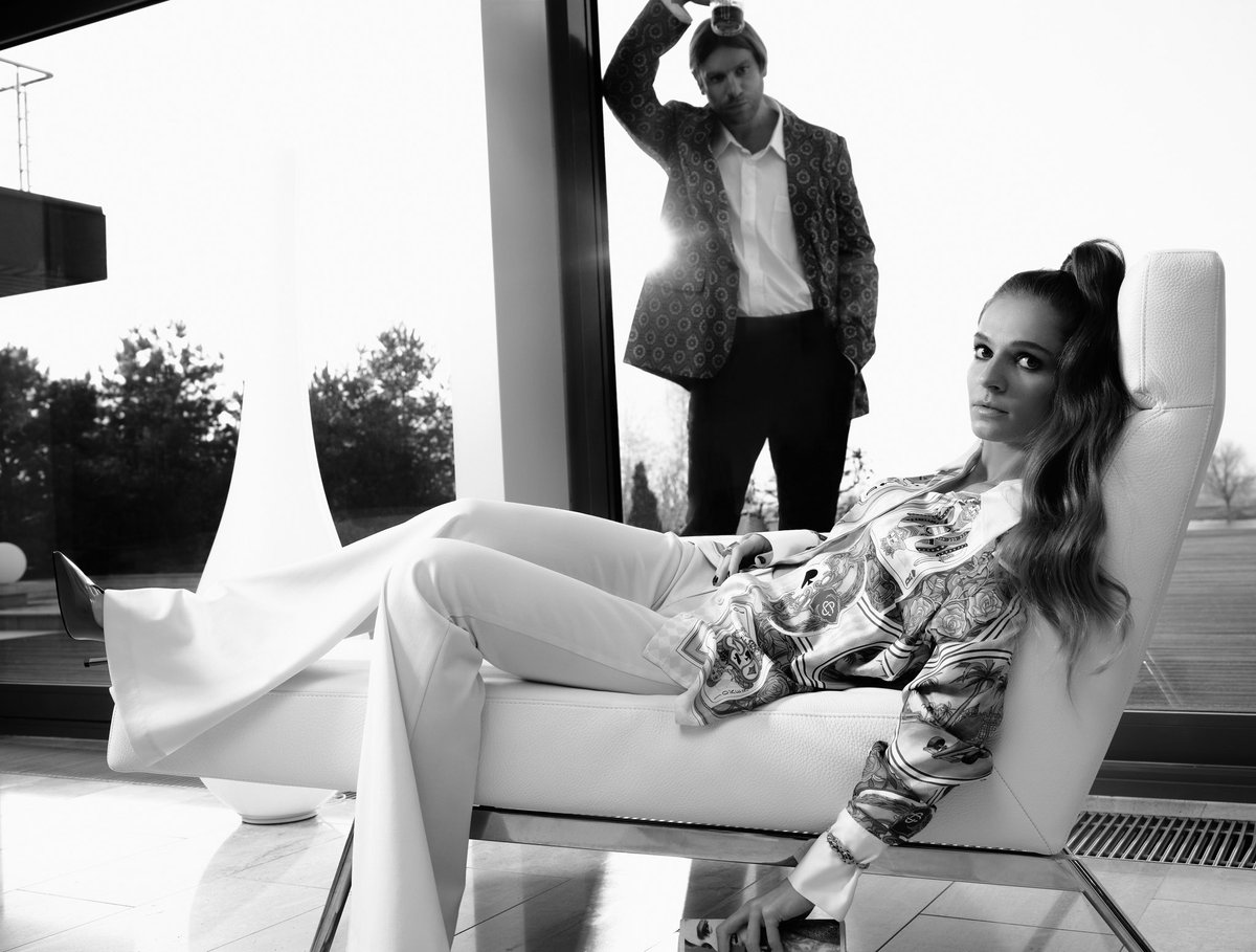 Pervoye sovmestnoye interview special’no dlya <a href="/VogueUkraine/">Vogue Ukraine</a> 🖤Chitat’: bit.ly/3GeVruk