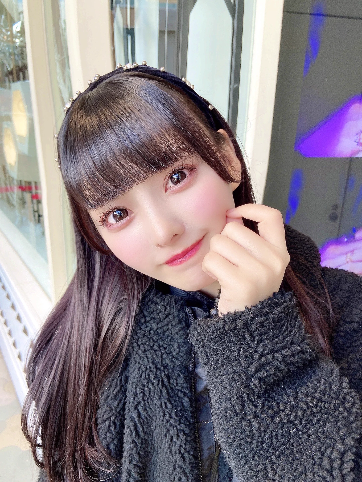 =LOVEの斎藤なぎさちゃんになれる！くるんと上がった綺麗なまつ毛の作り方がこちら！