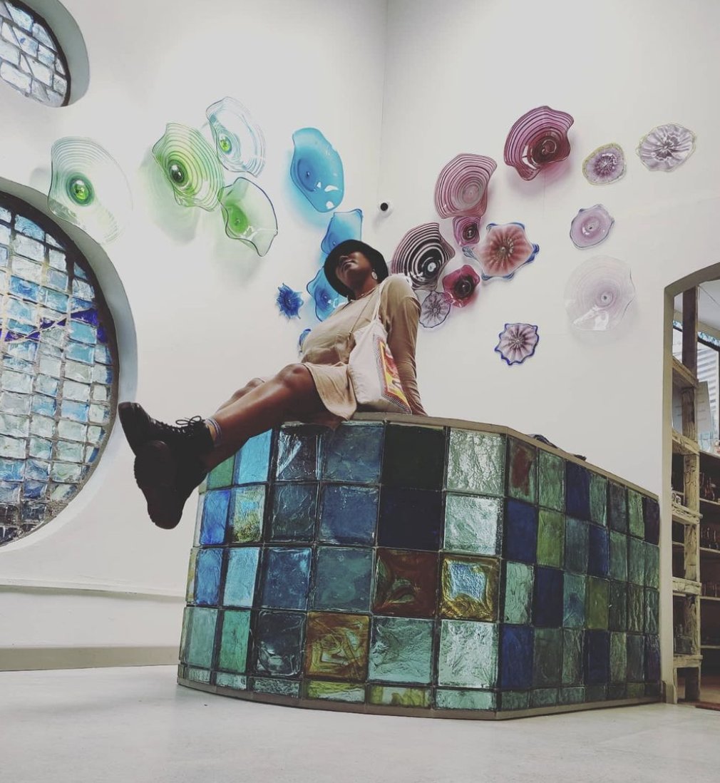 kit_hot_glass's tweet photo. Our #kitengelahotglass shop addition is coming along nicely! @lulu.mbithe making it look even prettier 😃
Shop online #ClickmyGlass @ https://t.co/iL1om51CTj (link in bio) https://t.co/WgLMBHeli3