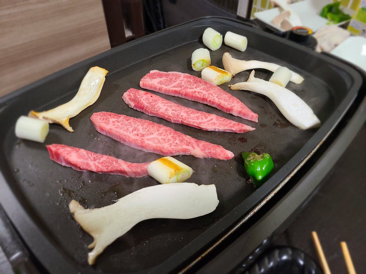 kh1107ogi's tweet photo. しごとも楽しくご飯もおいしく食べられています https://t.co/EmrFdfGMoF