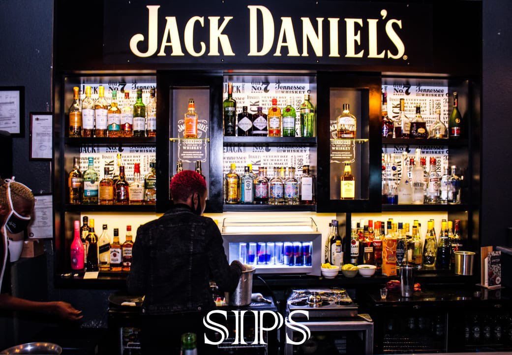 Thaboew_Zikhali's tweet photo. Come join us you know it always a vibe @SIPSWINES_SA https://t.co/GBNknYyeoV