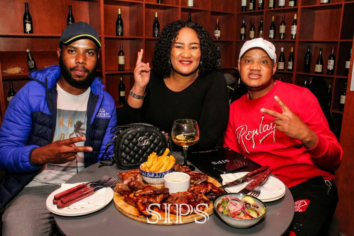Thaboew_Zikhali's tweet photo. Come join us you know it always a vibe @SIPSWINES_SA https://t.co/GBNknYyeoV