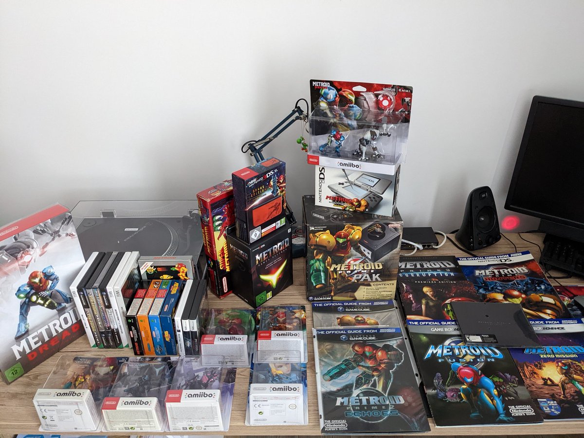 StingerHU's tweet photo. So here is an excellent franchise with the outstanding last episode @MetroidDread what i've just completed y'day (to 100%) - now with a hot cup of tea, trying to remember my first NES adventure during the late '80s. I'm so thankful for all of these memories @Nintendo ! #Metroid https://t.co/3NcvgzyApi