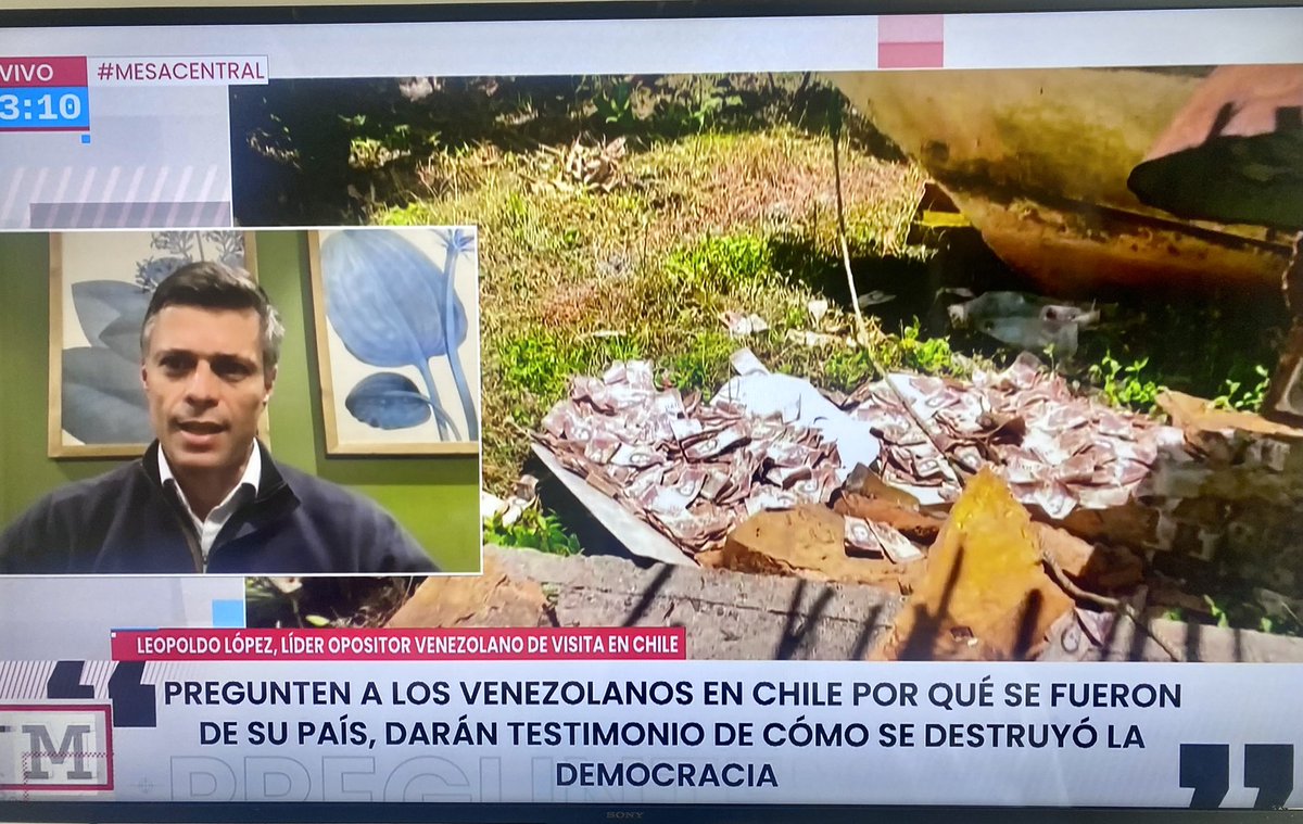 lcruzcoke's tweet photo. Sólido @leopoldolopez en #MesaCentral 
Señala que colaboradores #Boric han respaldado al dictador Maduro a través Foro São Paulo y Grupo Puebla y que cualquier país se expone a lo vivido en Venezuela basta preguntar a miles de migrantes sobre efectos del comunismo en su país🇻🇪🇨🇱 https://t.co/Fl6qzNt2bh