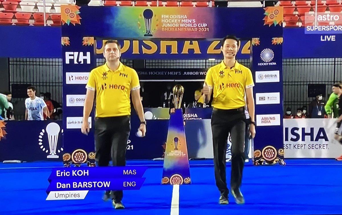 malaysianumpire's tweet photo. Congratulations Eric Koh for a superb final.

Let this be the inspiration for our next generation 🇲🇾 umpires.

-Feeling Super Proud-

#risingstars #hockeyformalaysia #malaysianumpires https://t.co/C0g9PcUatg