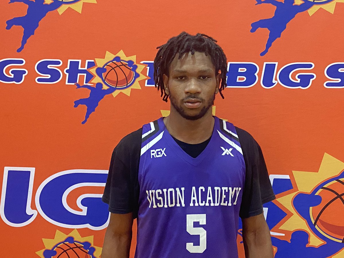 #BigShots #BooLegacyClassic
HS/PG

NC GBB Academy (NC): 68
#12 Nigel Okwakol 12 pts 
#33 Sawyer Simcik 11 pts 
#35 Isaiah Otyaluk 15 pts 

Vision Academy (NY): 62
#5 Steven Turner 29 pts