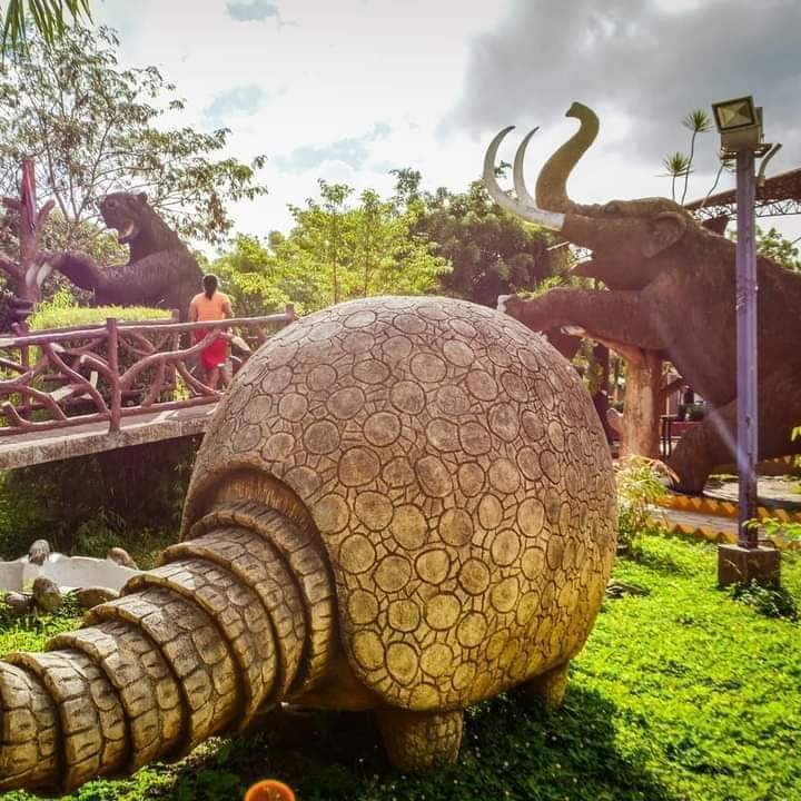 abelalexanderl2's tweet photo. Hermosas imágenes del Parque de Megafauna 🦣🦛ubicado en Pueblo Nuevo, Estelí. 

Ven y disfruta😊
#DiciembreEnPazYVictorias #LeónRevolución #PLOMO19 @DrSuazo915 @BERINGESQUIVEL @FelipeSCamposA @FITOMarencoJS @NicaSoberana https://t.co/qil1lUCjsS