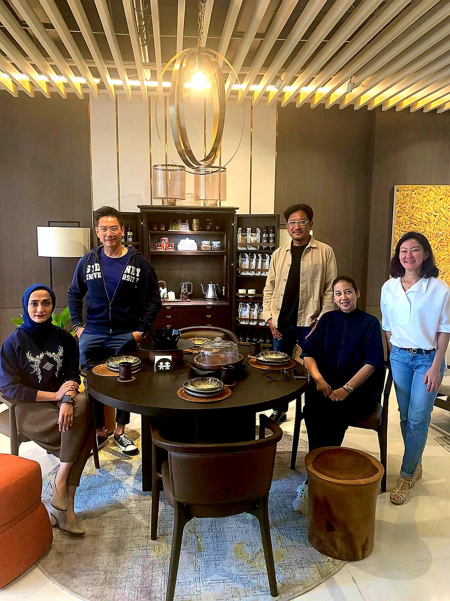 "Kartini" by @ayudjoddy