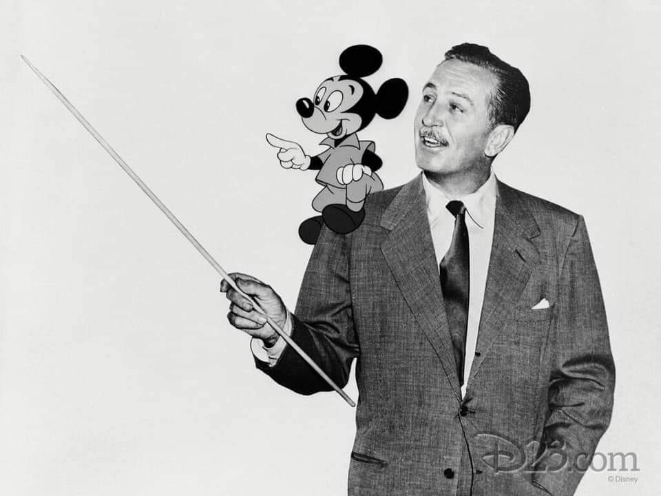 Disneyfan9523's tweet photo. Happy 120th Birthday To The Greatest Showman Of All Time Named Walt Disney. #WaltDisney #WalterEliasDisney #MickeyMouse #MickeyTrueOriginal #D23 #Disney #Disneyland #Fantasia #Fantasia1940 #AtHomeWithD23 #WaltDisneyArchives #HappyBirthdayWaltDisney https://t.co/bya0CoSb9w