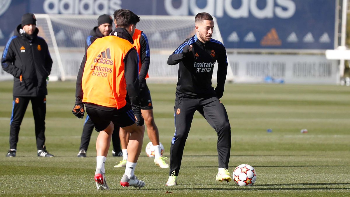 realmadrid's tweet photo. 🌱 #RMCity
🔜 #UCL https://t.co/wCbzoH3ogH