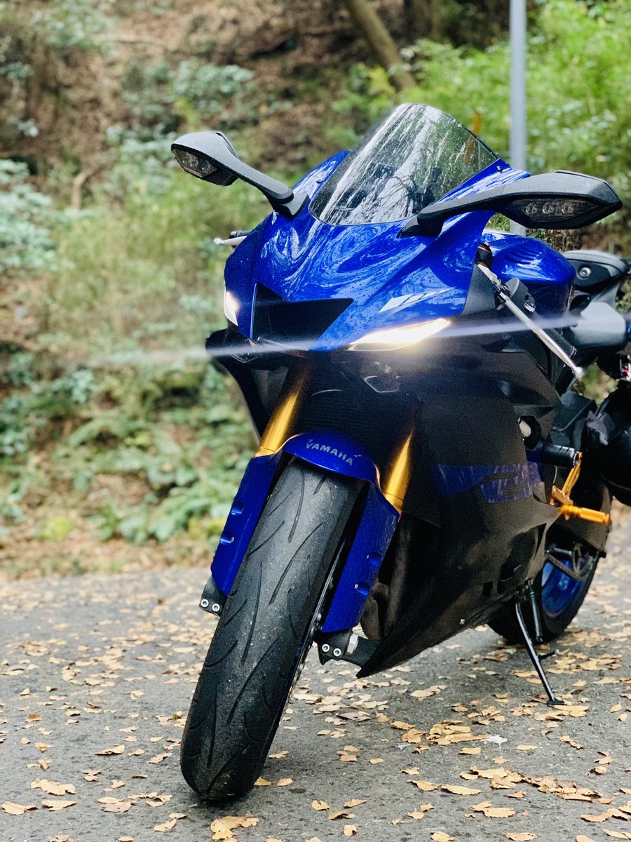05naocb400's tweet photo. 久しぶりの投稿ですが
バイクが盗まれました。
YAMAHA YZF-R6
八王子 ね 158
日野市三沢で盗まれました。
何か情報あれば
【特徴】
タンク左側に凹みあり(現在は補修し塗装してある)
金色のバックステップ
フェンダーレス
【拡散希望】 https://t.co/2SqGxWtzO3