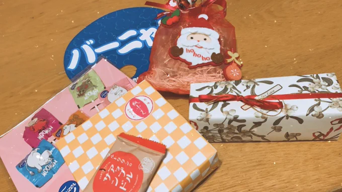 ごはんも美味しくてみなさんのお話も楽しくて好きなもの着れてお菓子まで貰っちゃって4期決定して楽しい1日でしたありがとう 