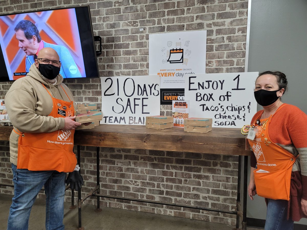Karen Kapsner (@kkapsner2828) on Twitter photo 210 Days Safe at 2828! Congrats to Christina and Team for running a great Infocus program and to our associates for working safe!@JustinGTHD <a href="/christina_l4747/">Christina Larson</a> <a href="/1rawone/">Raffee wright</a> @KevinMasseyTHD <a href="/belford_melissa/">Melissa Beth Belford</a> <a href="/jeremybigbear/">Jeremy Watson</a> <a href="/cdoering5/">Chris Doering</a> 210 Days Safe at 2828! Congrats to Christina and Team for running a great Infocus program and to our associates for working safe!@JustinGTHD <a href="/christina_l4747/">Christina Larson</a> <a href="/1rawone/">Raffee wright</a> @KevinMasseyTHD <a href="/belford_melissa/">Melissa Beth Belford</a> <a href="/jeremybigbear/">Jeremy Watson</a> <a href="/cdoering5/">Chris Doering</a>