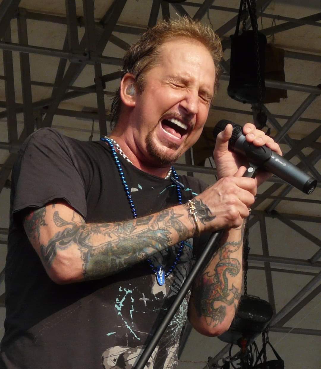 Happy Birthday  JACK RUSSELL 61 What\s your favorite GREAT WHITE album? 