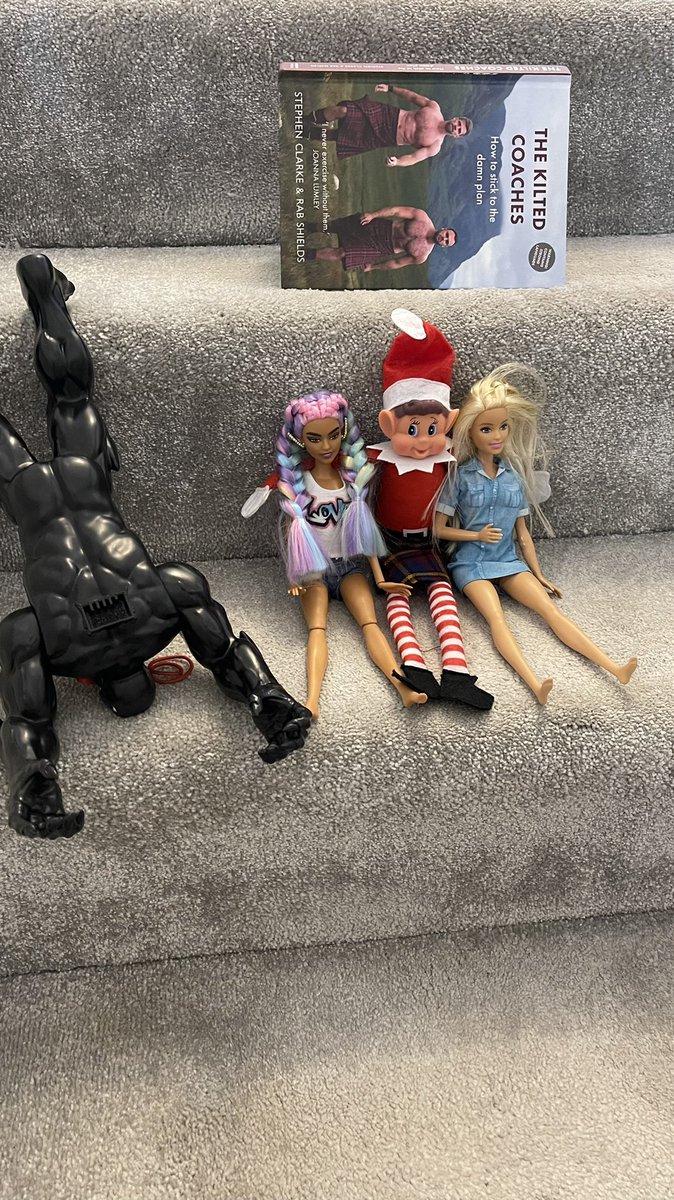 Buddy to the Rescue… #kiltedelf #elfontheshelf #Venom #book shillingandfitz.com/collections/th…