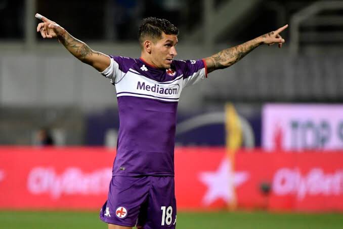 Maps_Welsh's tweet photo. Lucas Torreira is having Fun! Oh BOY!😭🤌
 #BOLFIO https://t.co/LHNVMPLe2c