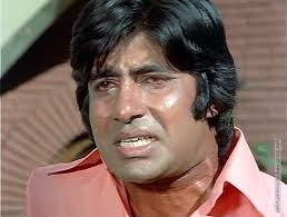 aspalod's tweet photo. #47YearsOfMajboor 🙌 06 Dec 1974
One of finest performance by Amitabh Bachchan as brain tumor patient Ravi Khanna in support with #ParveenBabi #FaridaJalal #Sulochna #Iftekhar #SatyenKappoo and #Pran saab in crime thriller #Majboor directed by #RaviTandon @TandonRaveena https://t.co/hzbKXV39g7