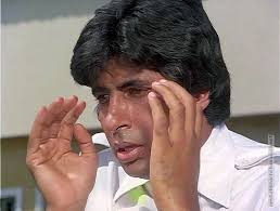 aspalod's tweet photo. #47YearsOfMajboor 🙌 06 Dec 1974
One of finest performance by Amitabh Bachchan as brain tumor patient Ravi Khanna in support with #ParveenBabi #FaridaJalal #Sulochna #Iftekhar #SatyenKappoo and #Pran saab in crime thriller #Majboor directed by #RaviTandon @TandonRaveena https://t.co/hzbKXV39g7