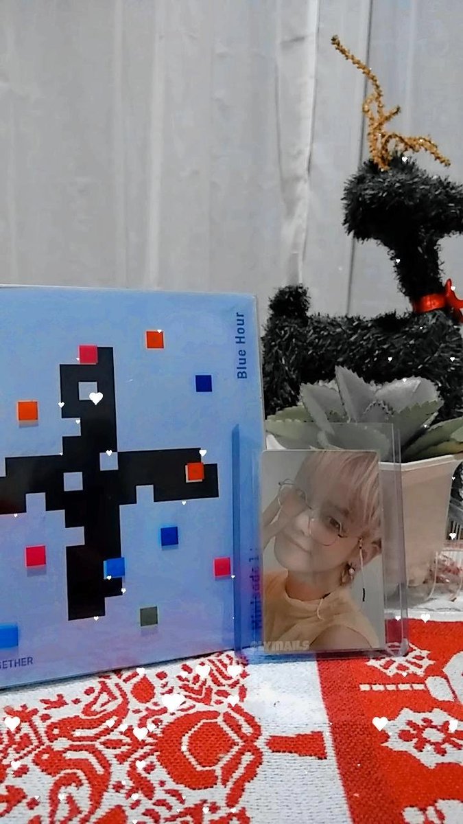 elymails's tweet photo. — #elymails ❥ minisode: blue hour r ver. [ yeonjun r pc ]  . . . .ᐟ 

✿ sorry for the late feedback since i just got it today. but super thank you, ate @CHWSLE for letting me adopt your album and the yj r pc ㅠㅠ rest assured that i'll take good care of these (๑♡⌓♡๑) https://t.co/b35HN9O2aR