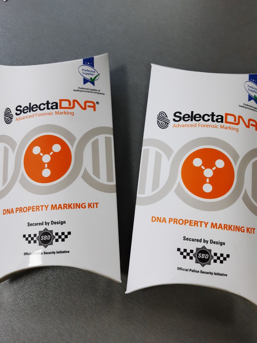 WtonCastlePol's tweet photo. This afternoon Northwich North Beat team have been out in the area distributing our free SelectaDNA property marking kits as part of Operation Sheild. 

Over the next few weeks more of these patrols will be made to various locations within the ward. 

PCSO Jake https://t.co/fLD6X8RUmg