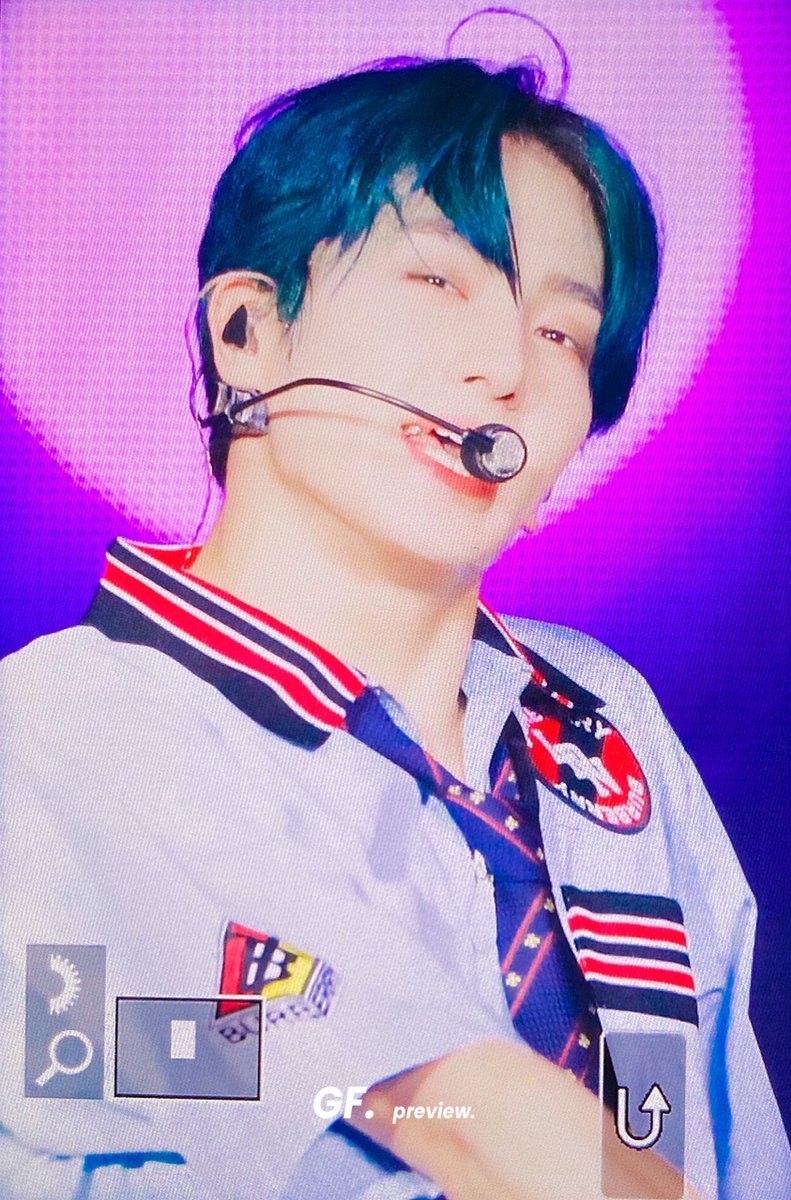 GetFruity913's tweet photo. 211205
이 행복 강쥐 어쩜 좋아ㅜㅜㅜ
#더보이즈 #THEBOYZ #현재 #이재현 #HYUNJAE https://t.co/9KRh4SHOFJ
