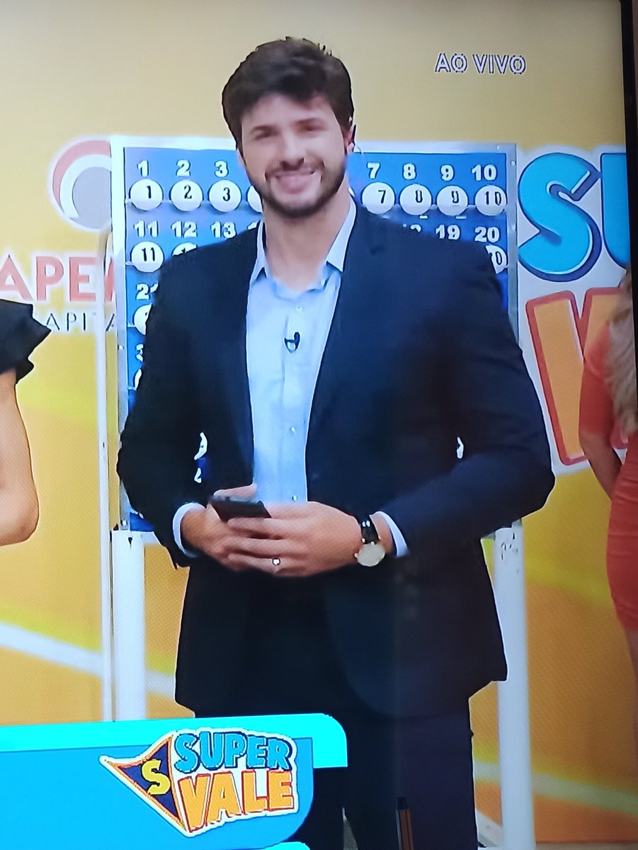 taugalego's tweet photo. Wagner... motivo pra assistir o sorteio do #superVale https://t.co/U4a5mIsC3W