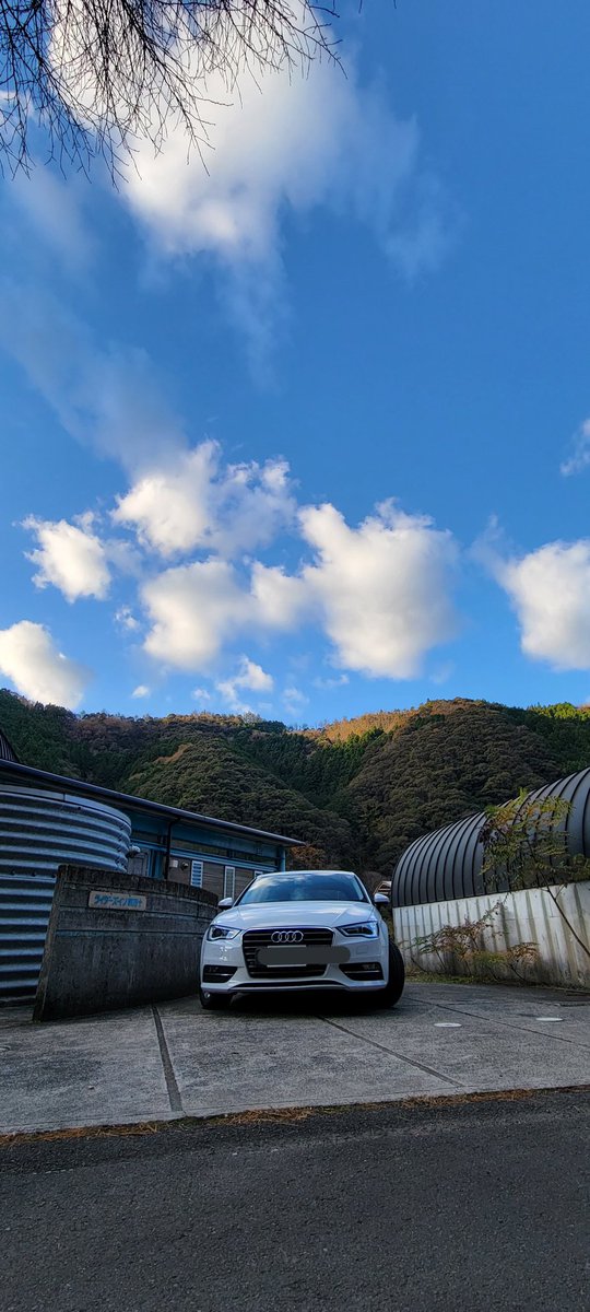 mb13579bm's tweet photo. 突発四国旅913㌔終了

#audi
#a3sb
#南海フェリー
#道の駅源平の里むれ
#オリーブハマチ
#小原紅早生
#ライダーズイン四万十
#沈下橋
#くいしんぼ如月
#チキンナンバン
#道の駅しおのえ
#行基の湯
#車中泊
#第八十八番札所
#大窪寺
#徳島
#香川
#愛媛
#高知

Twitterの画像添付方法もとに戻ってる？？ https://t.co/W0rIfiAXiQ