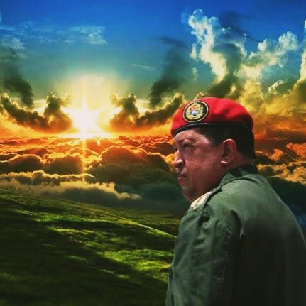 “Ustedes están siguiendo el camino de Bolívar, Miranda, Luisa Cáceres, Guaicaipuro... que nada ni nadie los aparte de ese camino, por más difícil que sea, este es el camino de la victoria, de la grandeza de la Patria, de la reivindicación del ser humano”
Chávez
#LaEraRebelde 🔴⚫