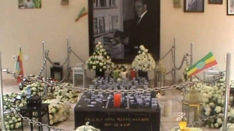 SIMON_TE's tweet image. Even our death isn’t  enough for them. What a trash mentality; going after a dead person just to attack the moral of Tigrayans. I don’t think you can go lower than this. Truly Shitopia